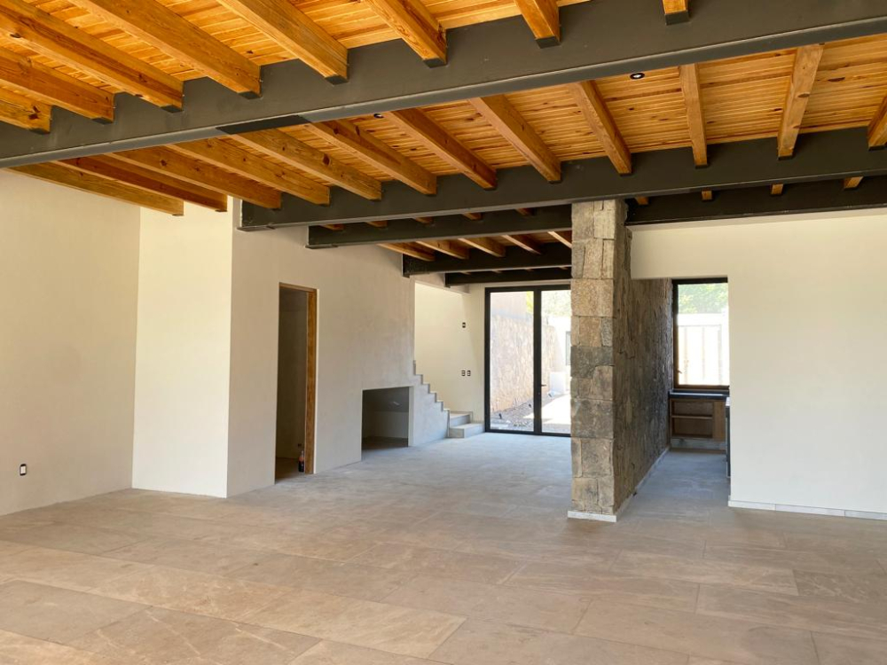 casa en venta y renta en valle de bravo