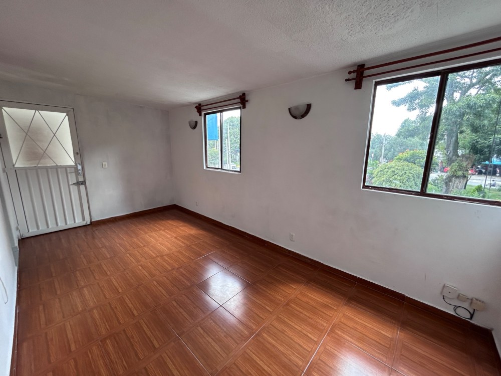 departamento en renta en calzada de la virgen 