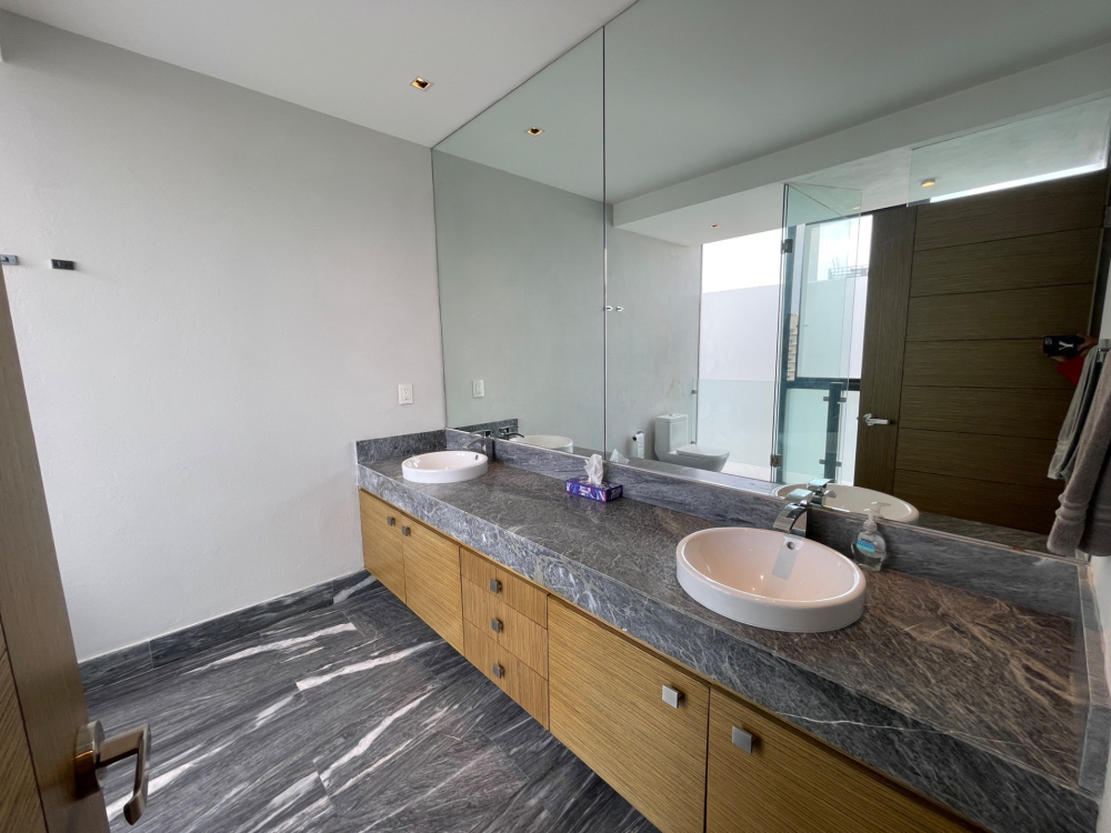 departamento en venta en lomas del chamizal