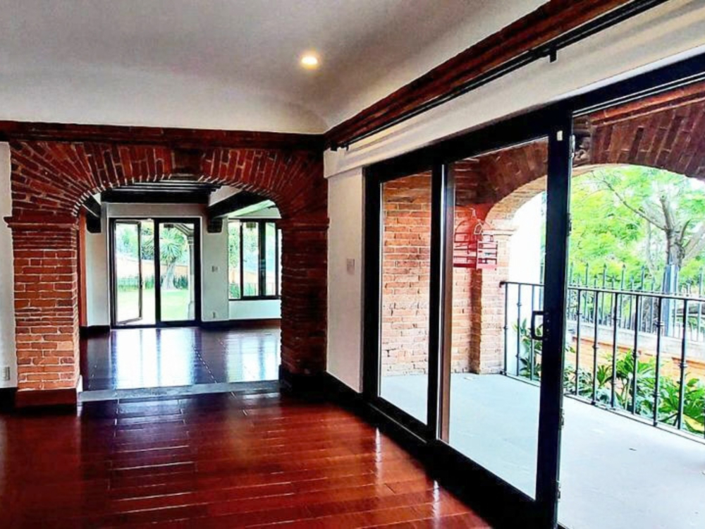 hermosa casa en renta en fraccionamiento lomas de santa fe
