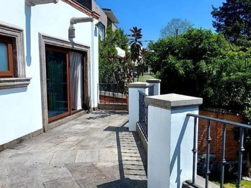 hermosa casa en renta en fraccionamiento lomas de santa fe