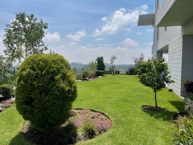 DEPARTAMENTO EN VENTA - 2 PISOS -AMUEBLADO Y EQUIPADO CON TERRAZA - PUNTA P�?RGOLA - BOSQUE REAL