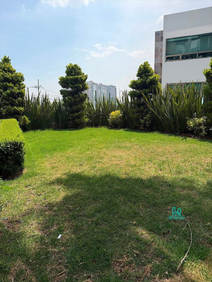 casa con jardín en venta en contadero