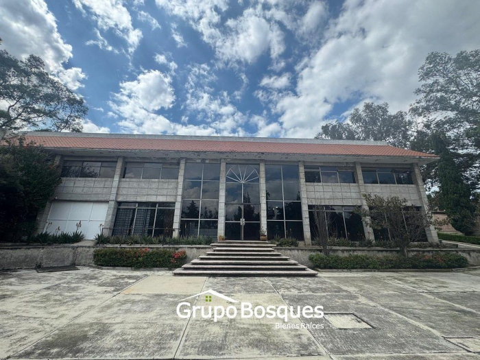 Venta de Bodega en Huixquilucan Edo. de México