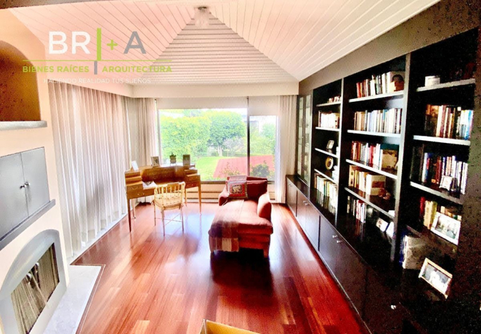 Casa En Venta En Bosques De Las Lomas