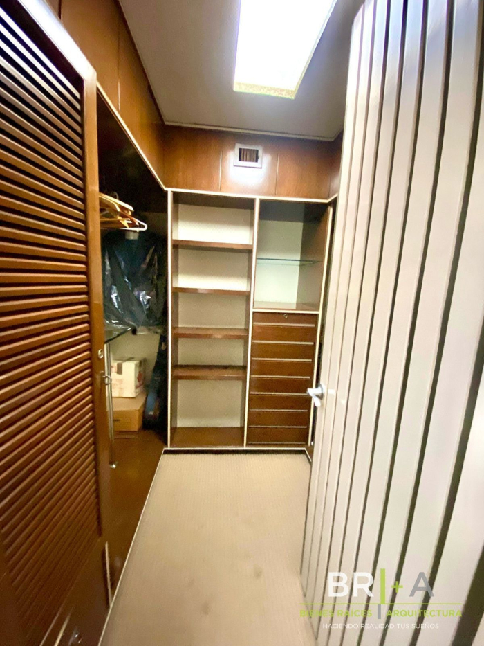 Casa En Venta En Bosques De Las Lomas