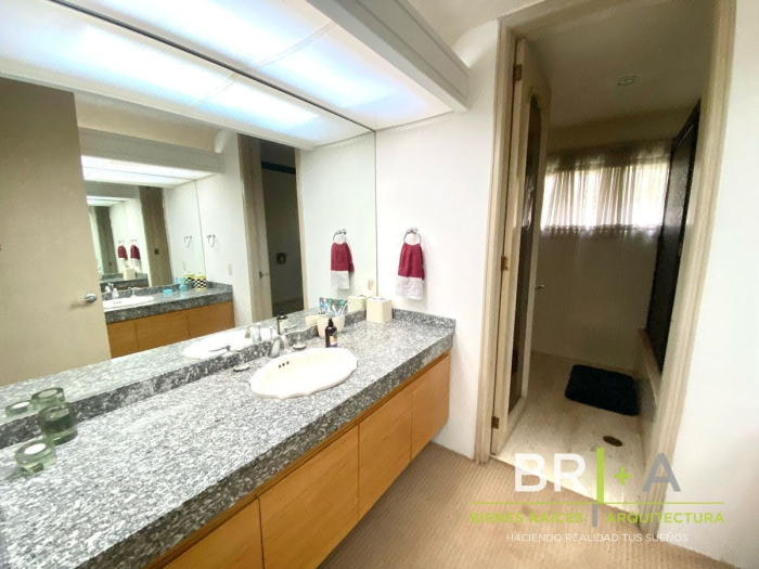 Casa En Venta En Bosques De Las Lomas