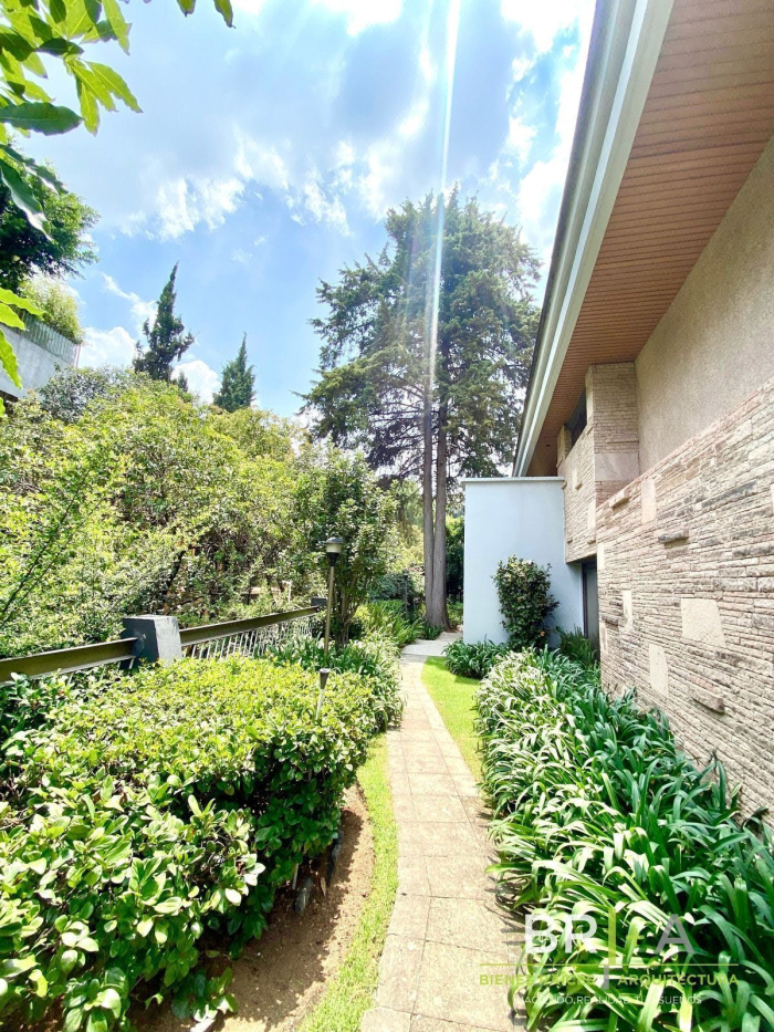 Casa En Venta En Bosques De Las Lomas