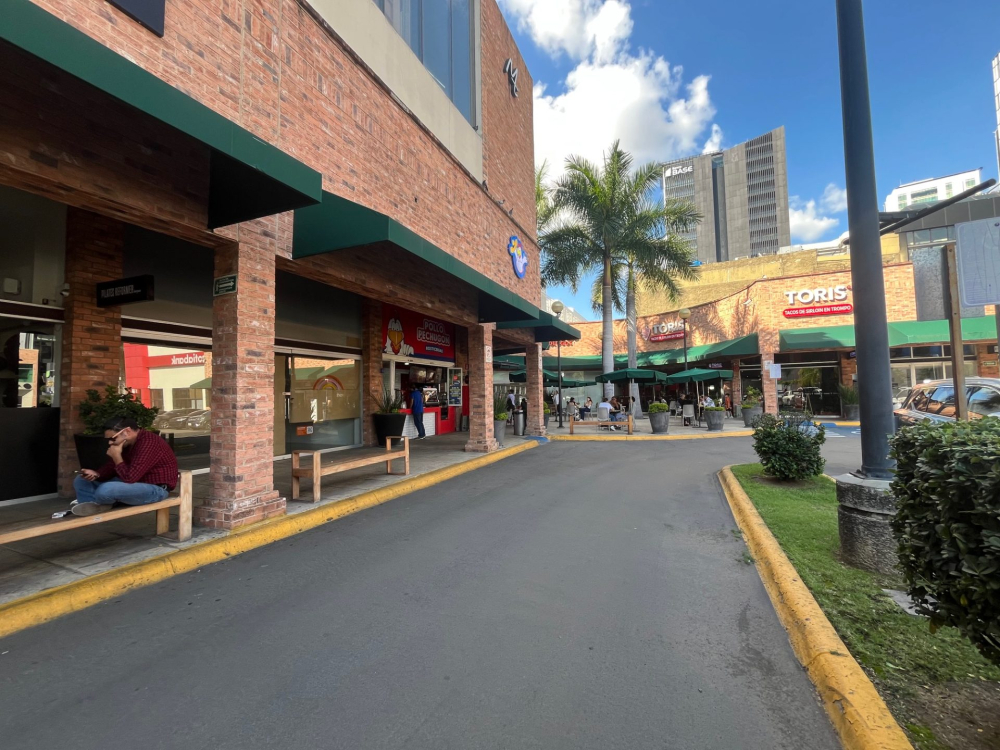 local comercial en renta en zapopan
