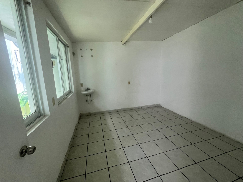 casa en venta sobre avila camacho uso mixto guadalajara