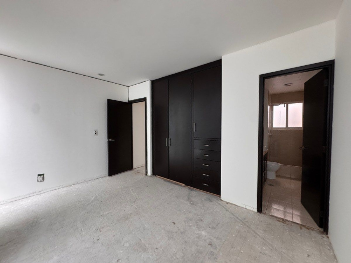 venta de departamento parte baja de las águilas