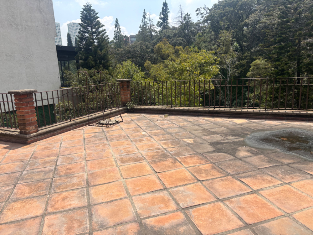 casa para terminar en bosques de las lomas, excelente vista y ubicacion