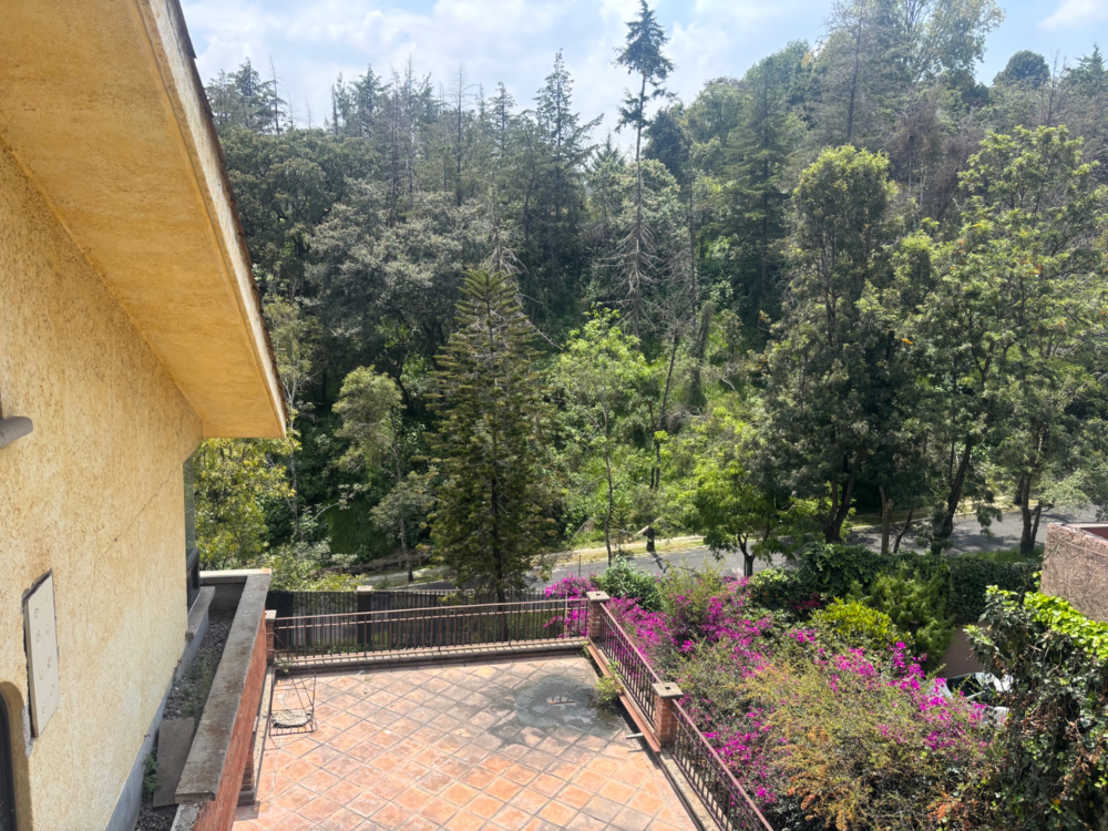 casa para terminar en bosques de las lomas, excelente vista y ubicacion