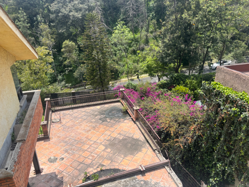 casa para terminar en bosques de las lomas, excelente vista y ubicacion