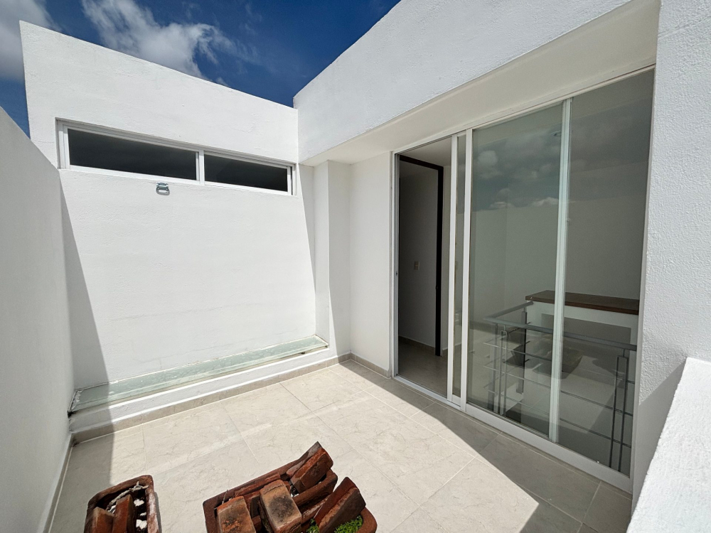 Casa En Venta En Residencial El Refugio