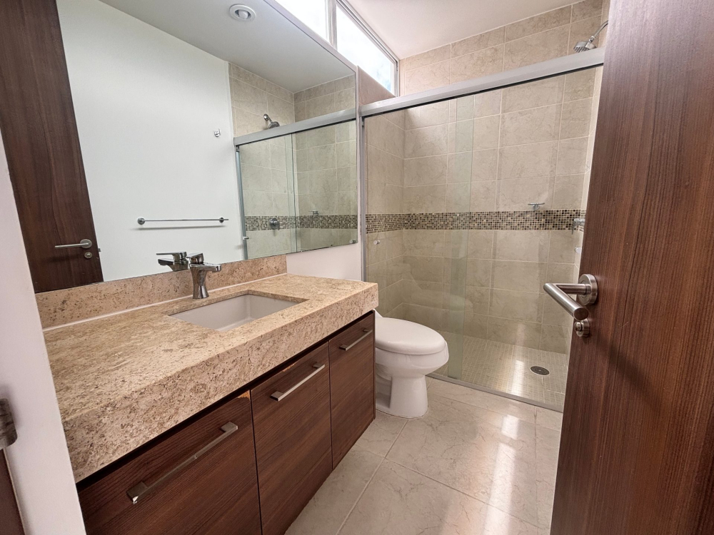 Casa En Venta En Residencial El Refugio