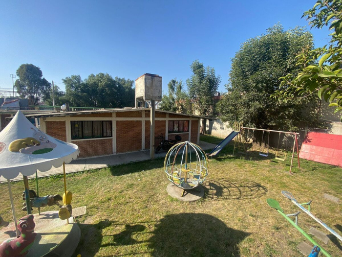 VENTA TERRENO CON CONSTRUCCION USOS MULTIPLES