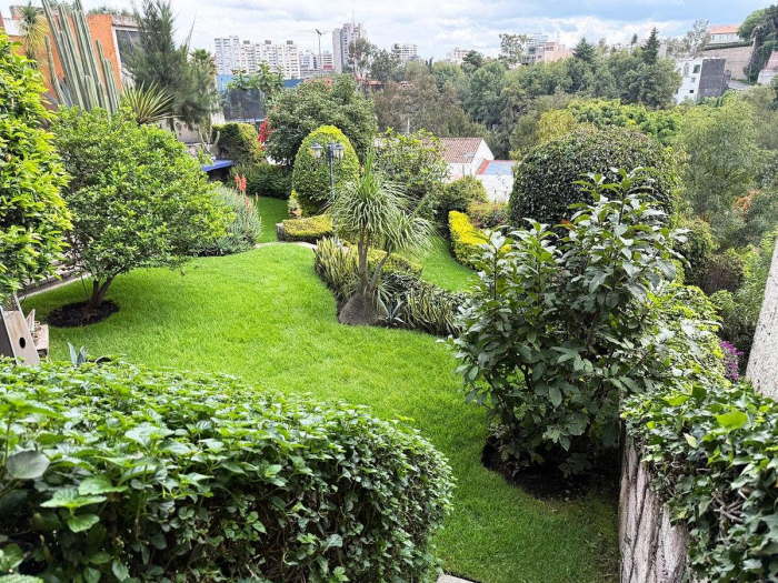 casa en venta en calle cerrada, lomas hipodromo