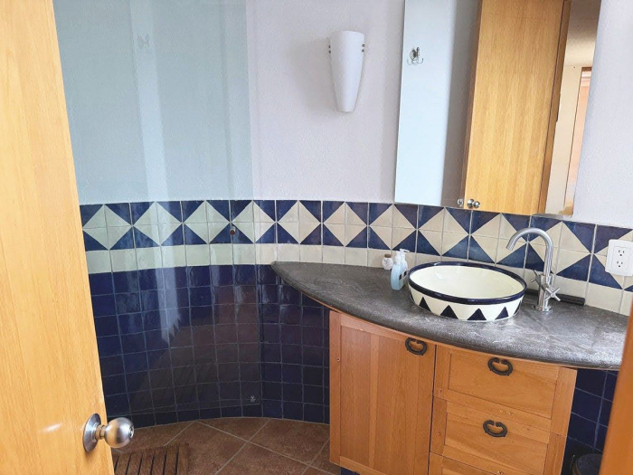 casa en venta en calle cerrada, lomas hipodromo