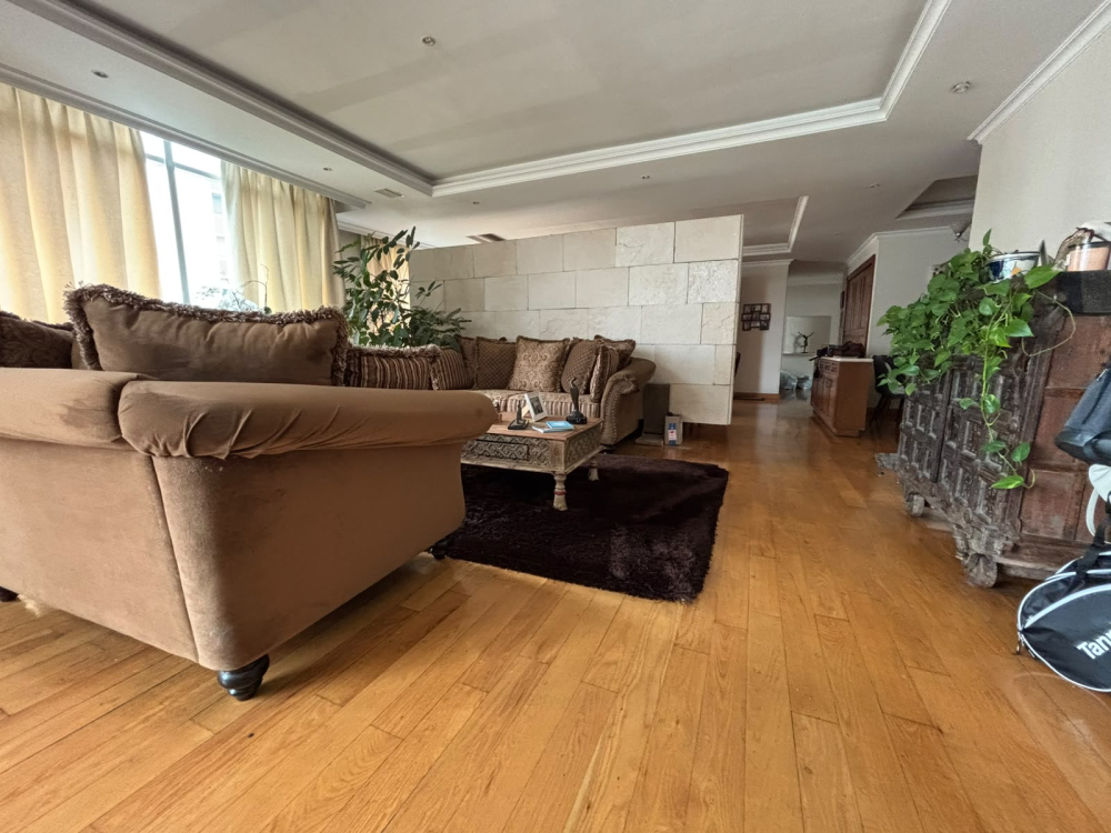 Departamento En Venta En Avenida Club De Golf