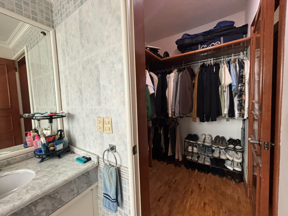 Departamento En Venta En Avenida Club De Golf