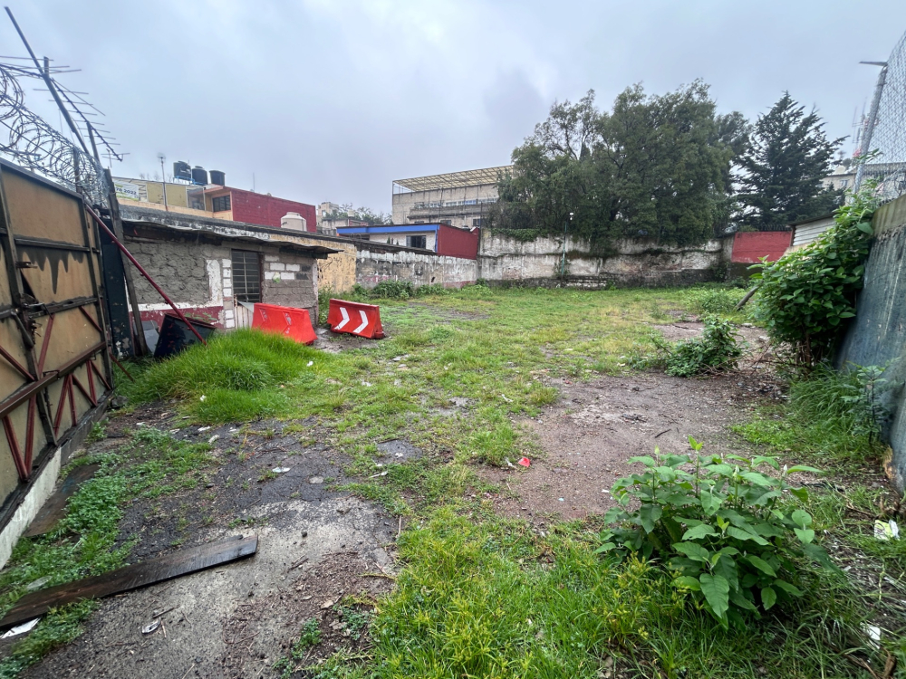 terreno en renta en av. jose ma castorena, cuajimalpa