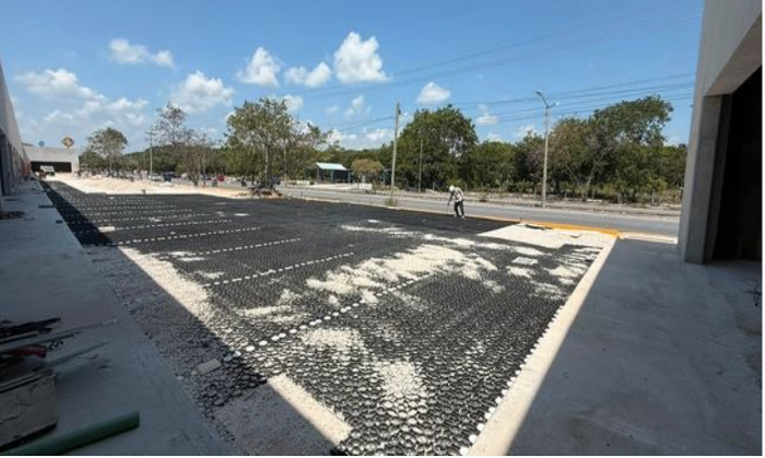 local comercial en renta de 500 m² a pie de calle sobre av. los tules, cancún