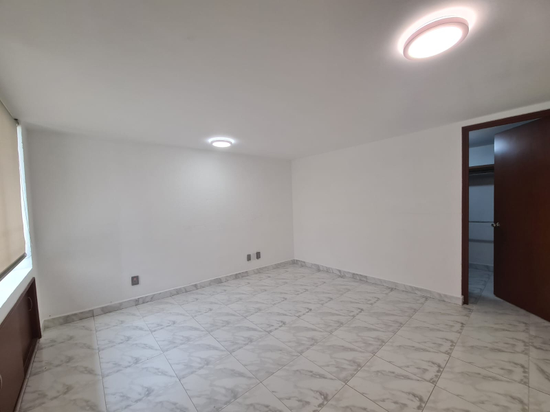se renta departamento en santa cruz del monte naucalpan de juarez