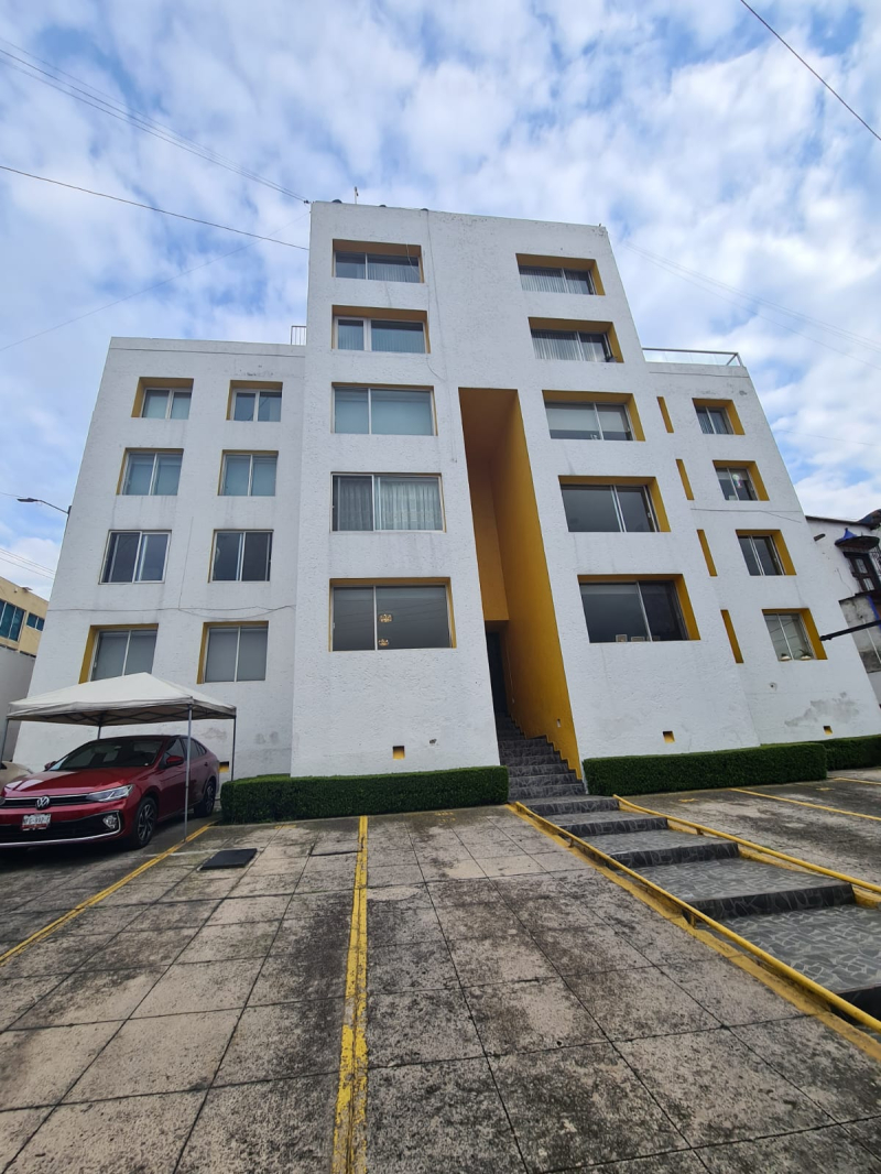 se renta departamento en santa cruz del monte naucalpan de juarez