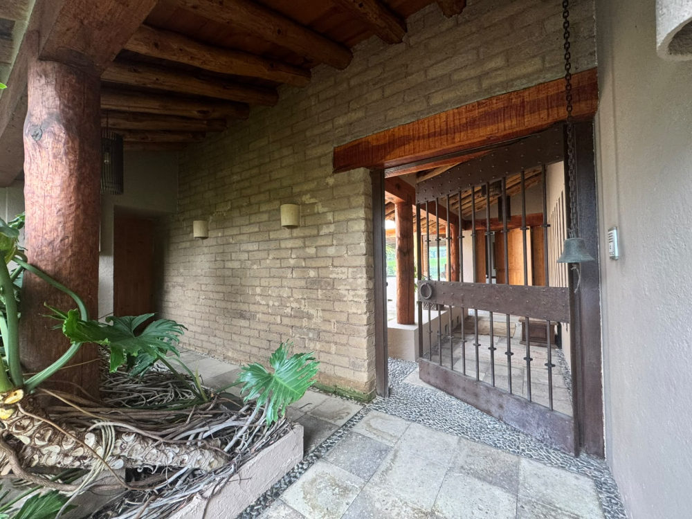 Casa En Venta En Club De Golf Los Encinos