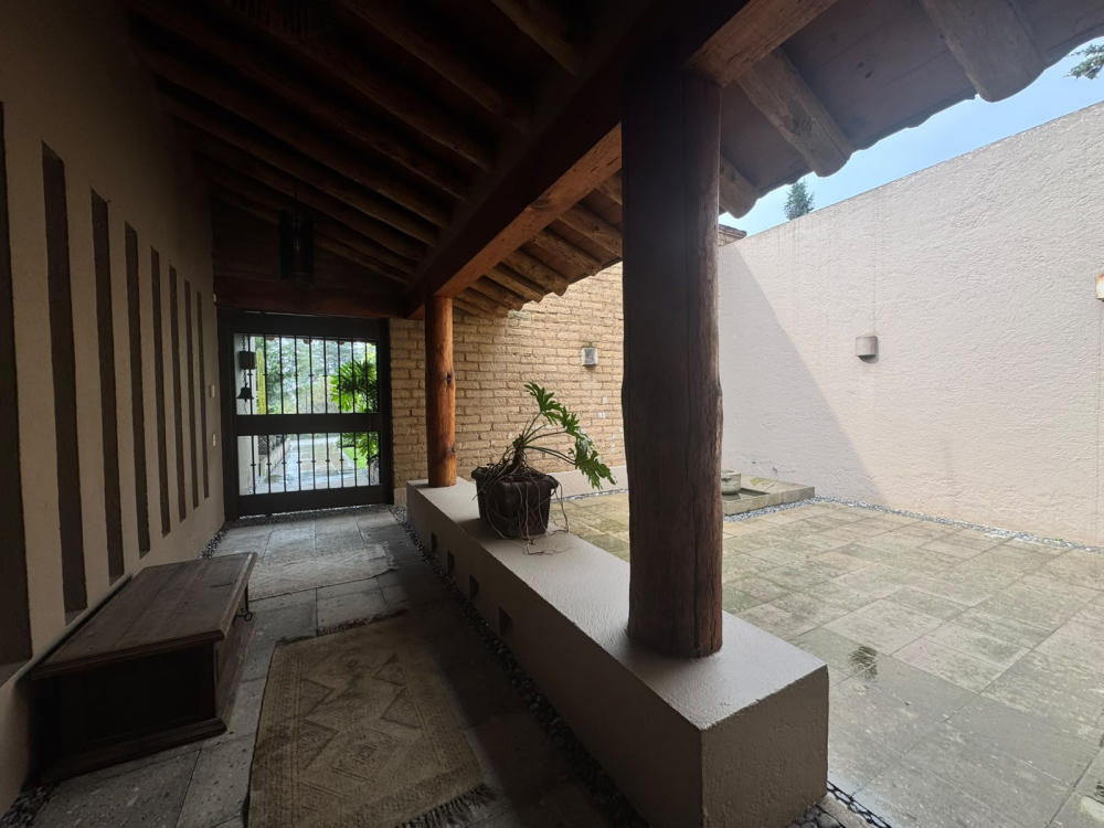 Casa En Venta En Club De Golf Los Encinos