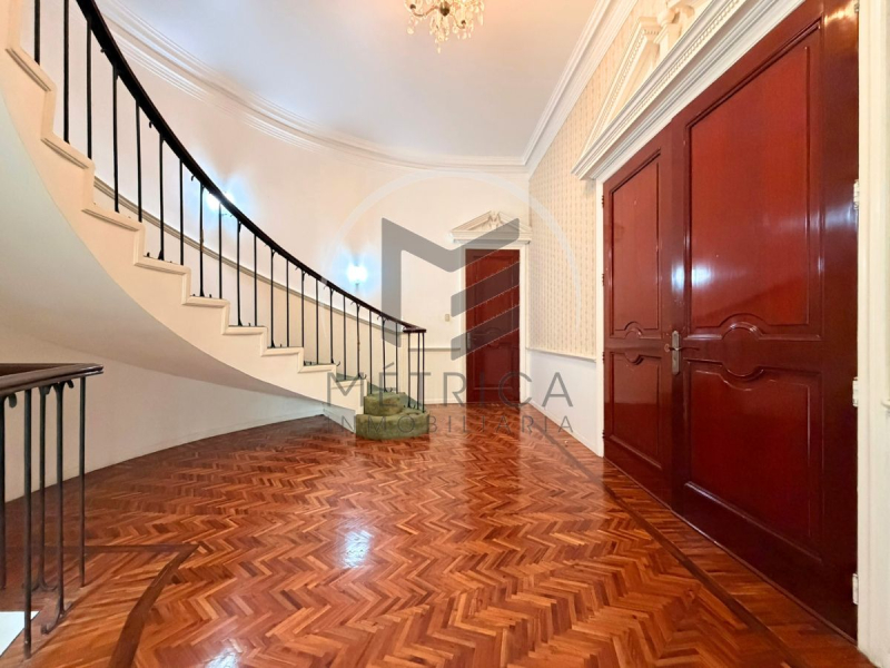 casa con terreno en venta en av. lomas altas