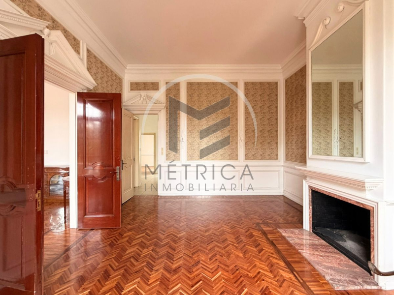 casa con terreno en venta en av. lomas altas