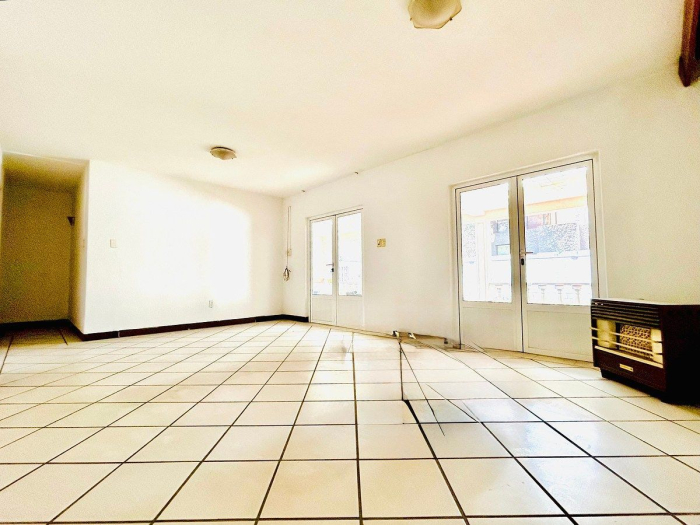 casa en venta para remodelar en lomas de las palmas