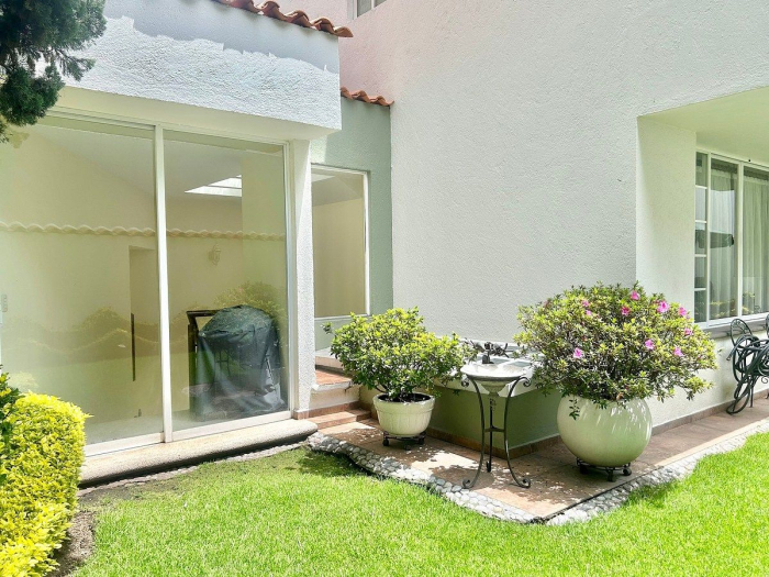 casa en venta en hacienda de las palmas