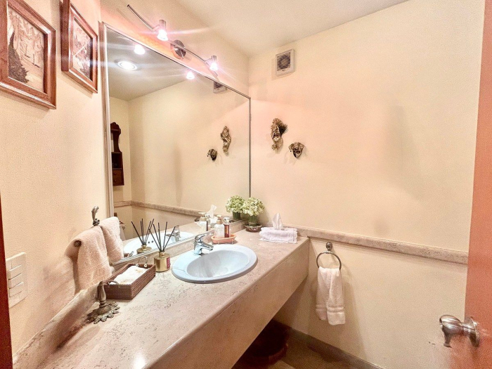 casa en venta en hacienda de las palmas