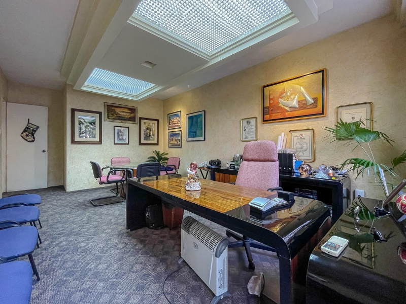 se vende casa con uso de suelo para oficinas en palenque col. narvarte cdmx.