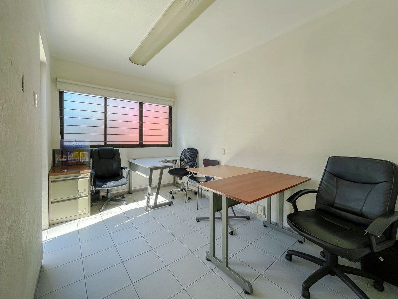 se vende casa con uso de suelo para oficinas en palenque col. narvarte cdmx.