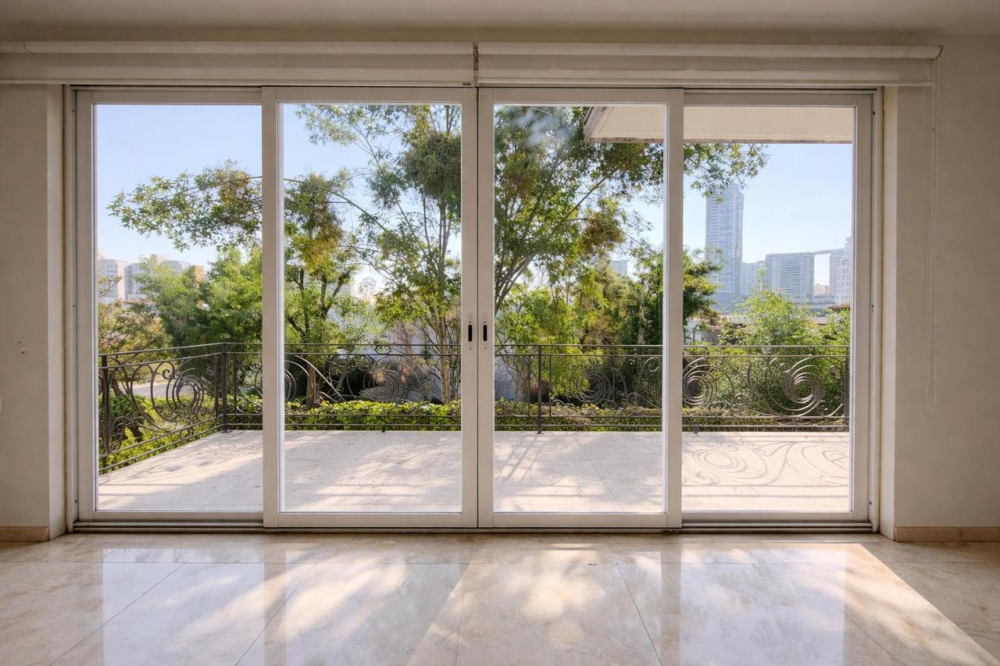 Casa En Venta En Lomas Country 