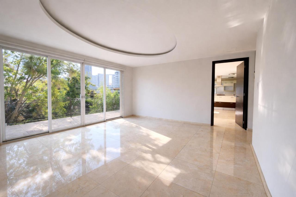 Casa En Venta En Lomas Country 
