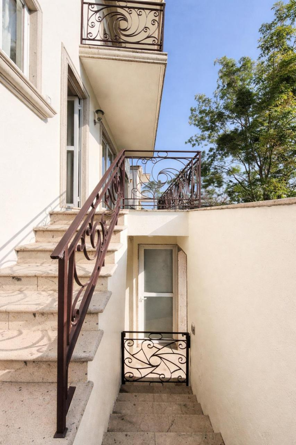 Casa En Venta En Lomas Country 