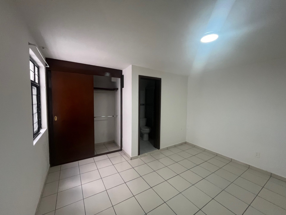 Departamento En Renta En Fraccionamiento Italia Providencia
