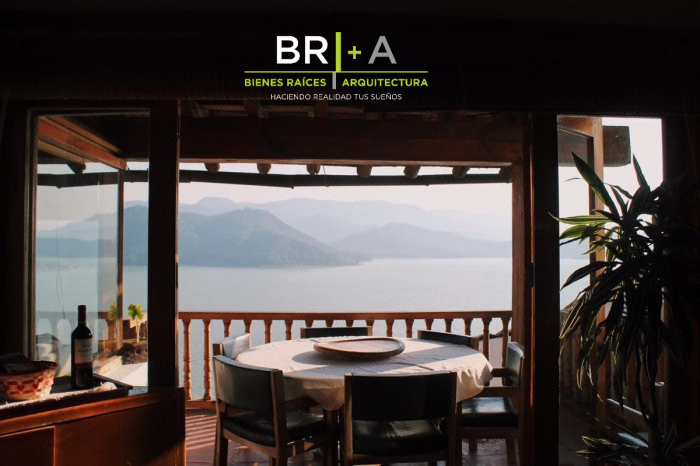 casa en venta y renta frente al lago con espectacular vista.