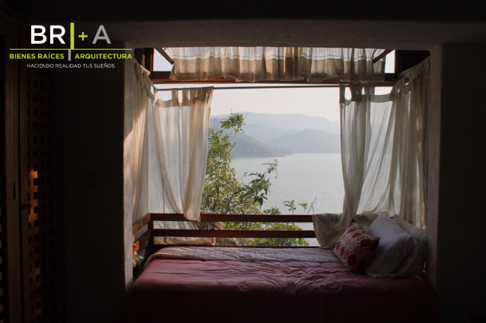 casa en venta y renta frente al lago con espectacular vista.