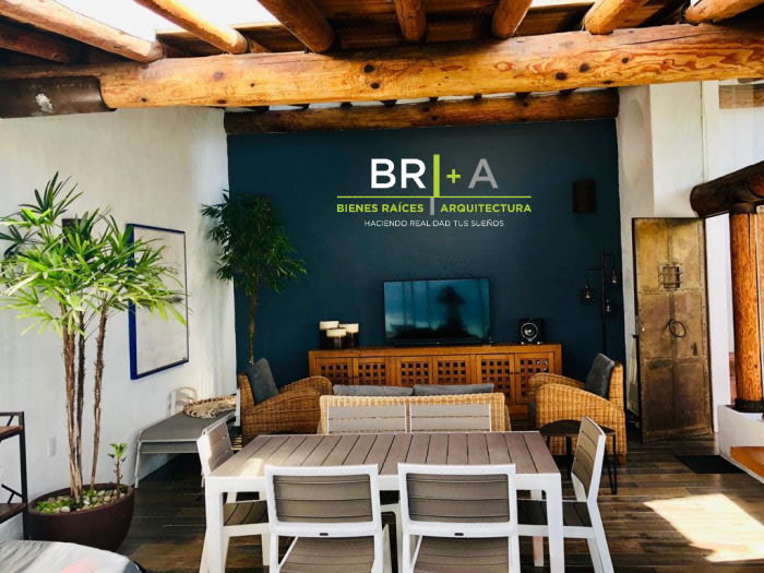 casa en venta y renta frente al lago con espectacular vista.