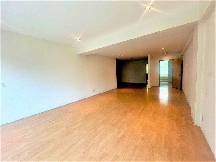 Departamento En Venta En Interlomas Con Terraza