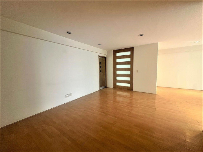 Departamento En Venta En Interlomas Con Terraza