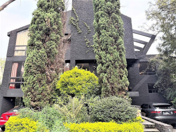 Casa En Venta En Bosques De Las Lomas