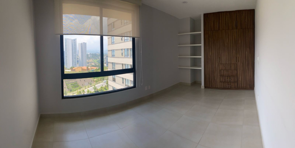Departamento Bosque Real En Renta  