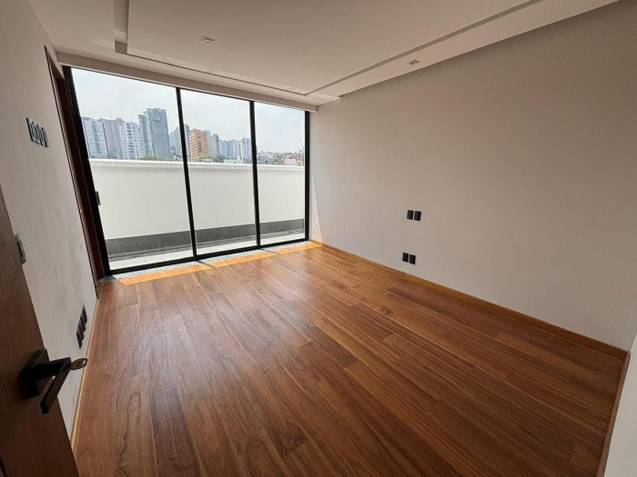 Departamento En Venta En Interlomas Con Terraza